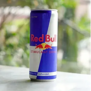 RED BULL 250ML