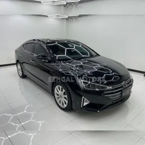 Hyundai Elantra GLS  2021
