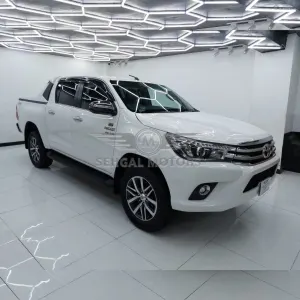 Toyota Hilux Revo V Automatic 2.8 2020
