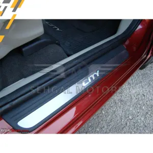 Honda City Glass LED Door Sill Plates / Skuff LED Panels New Style - Model 2009-2017