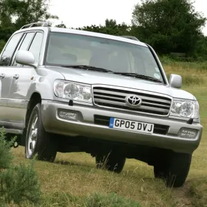 Toyota Land Cruiser FJ100 Head Light Model 1998-2007