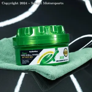 Turtle Wax Super Hard Shell Finish Paste Wax 397g