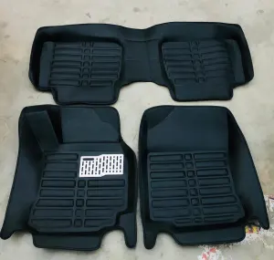 Toyota Corolla 5D Floor Mat Black Model 2008-2014