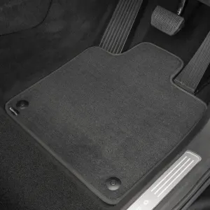 Toyota Prado Fj150 Carpet Floor Mat Black/Gray Model 2014 AM