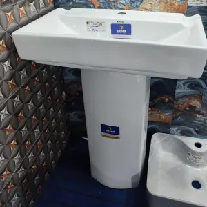 Basin Pedestal Soneri White