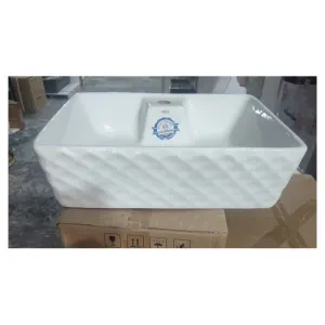 Upper Level vanity Ac 1000