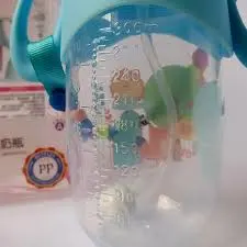FISH PIPE FEEDER 150ML PP-8806